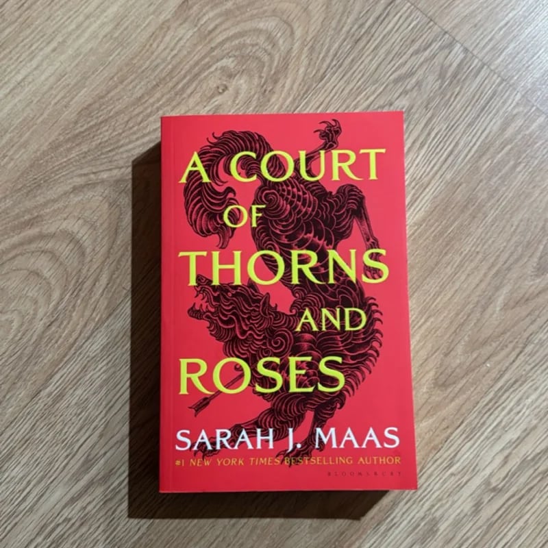 A Court of Thorns and Roses Sarah J Maas